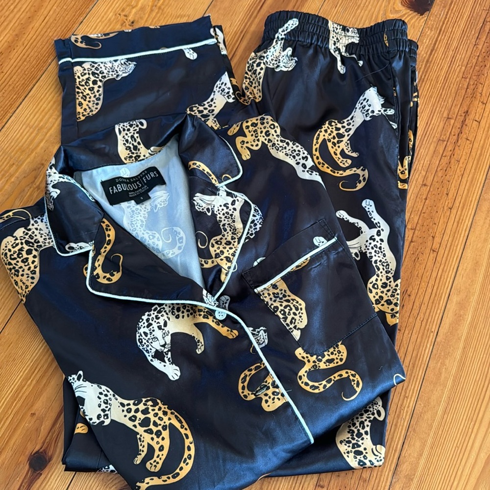 Fabulous Furs PJs. Size small worn twice